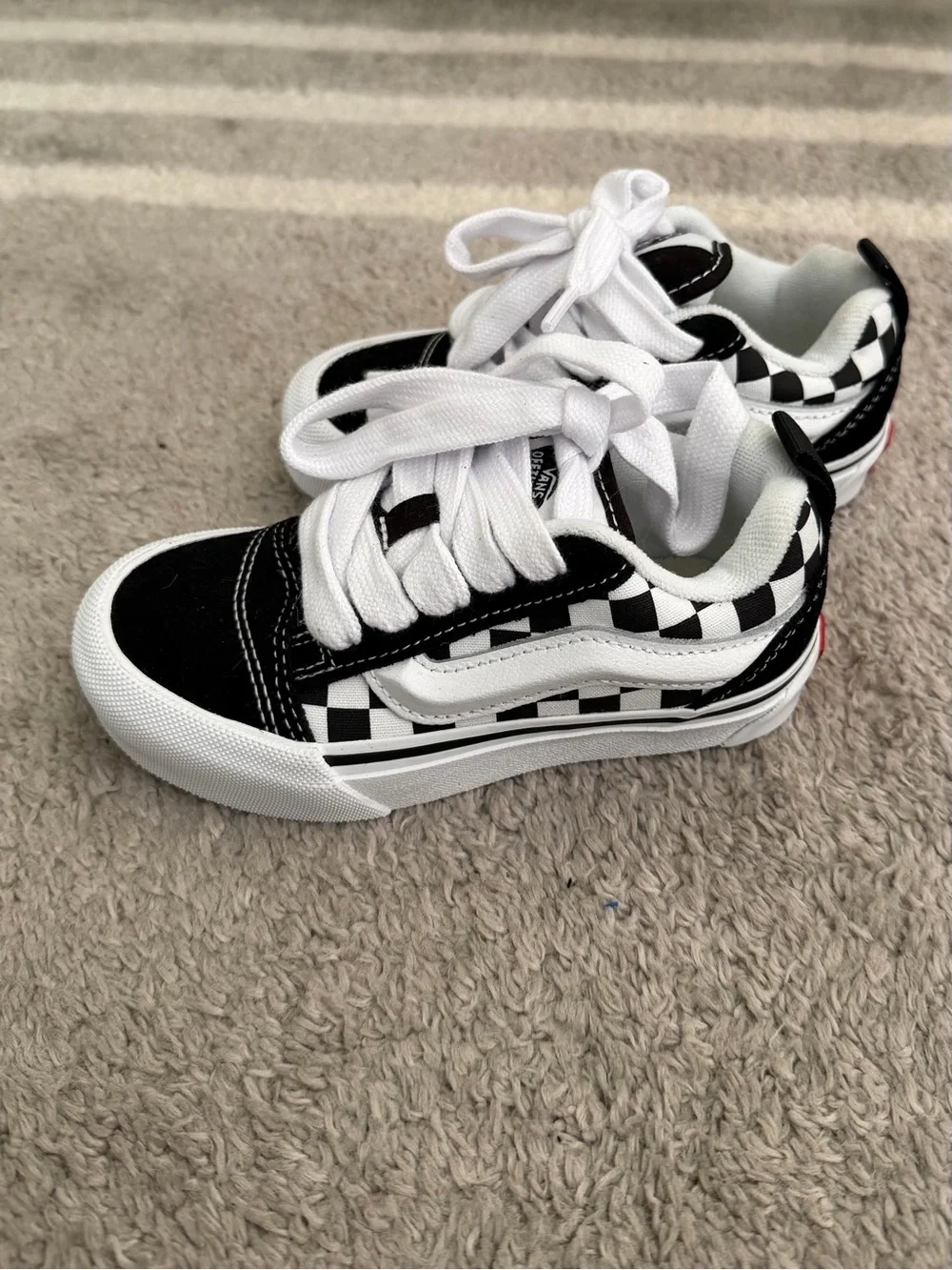 Vans Kids Checkerboard Old Skool Sneakers - Black & White Knu Skool Retro